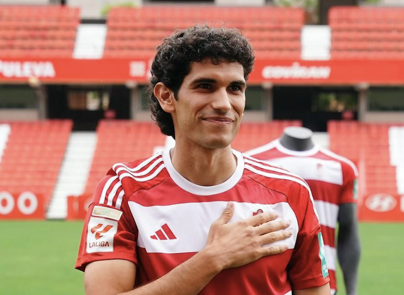 Jesús Vallejo Lázaro avec Granada