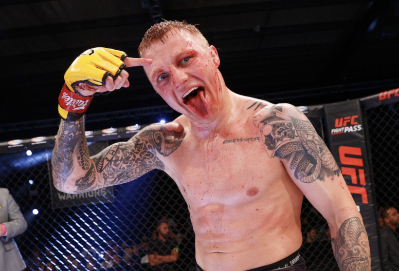 Mason Jones combattant gallois de MMA