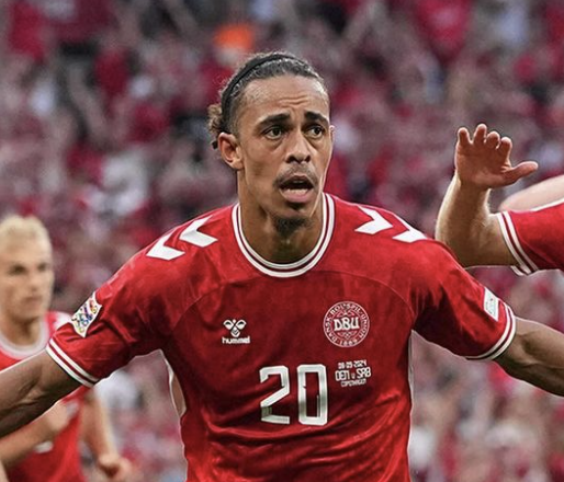 Yussuf Poulsen joueur de football danois 