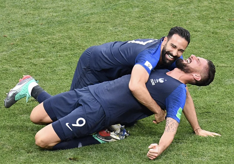 Giroud fait un pari fou avec Rami en cas de victoire à l'Euro