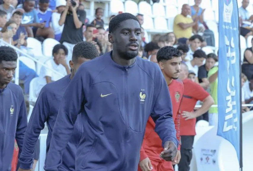 Alexi Koum avec l’équipe de france espoirs