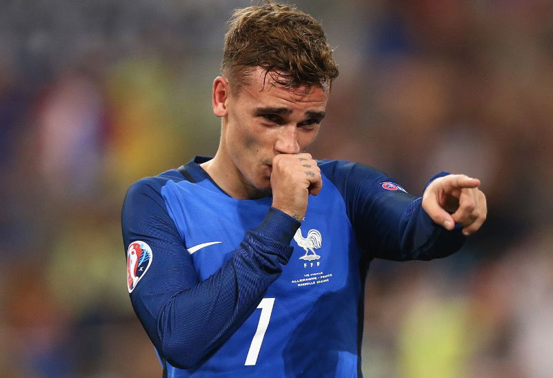 Antoine Griezmann à l’Euro 2016 qui dédicace son but avec la France à sa fille