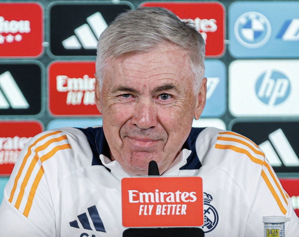 Carlo Ancelotti en conférence de presse avec le Real Madrid avant d’affronter la Real Sociedad en LaLiga