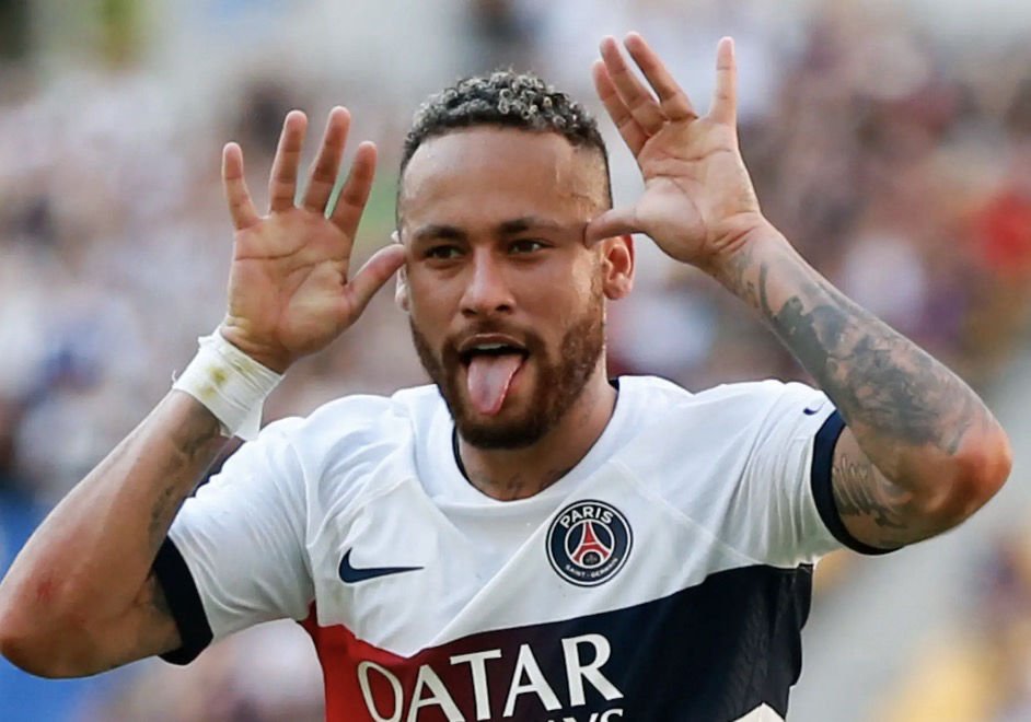 Neymar provoque le PSG sur instagram