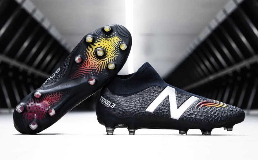 chaussures de football new balance tekela V3