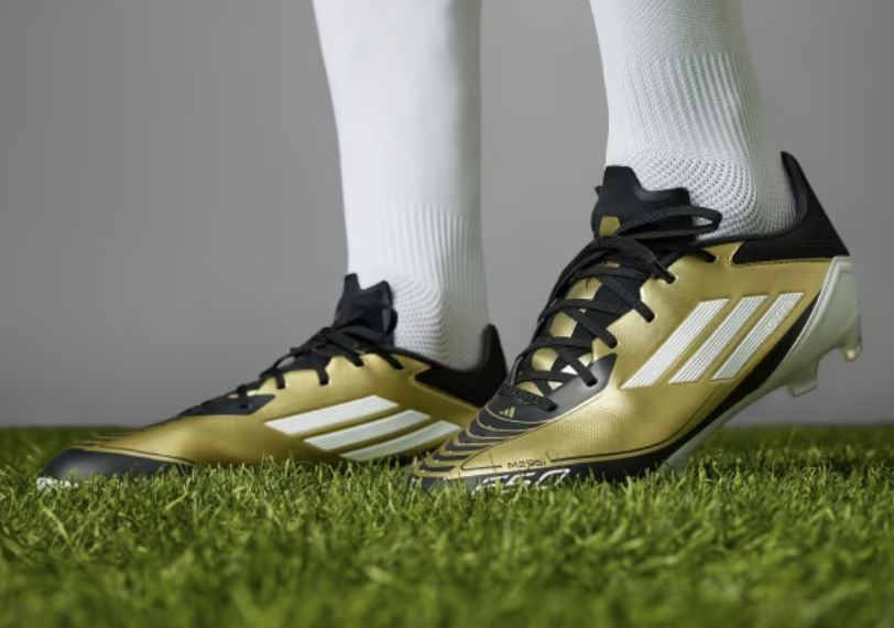 Crampons de football en hommage à Messi, la Adidas F50 Messi pour la nouvelle saison 2024/2025