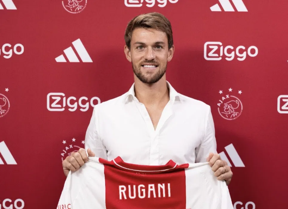 Daniele Rugani avec son nouveau maillot à l’Ajax Amsterdam 