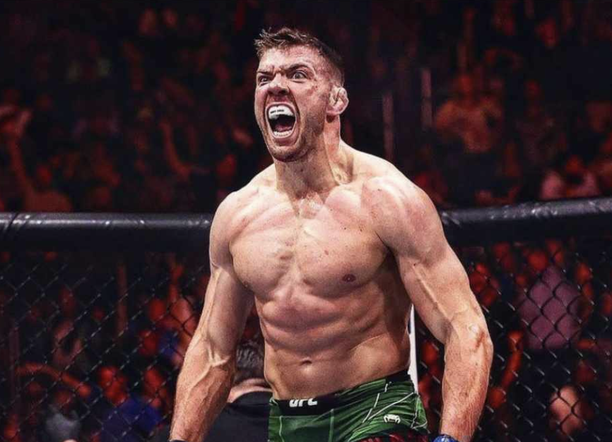 Dricus Du Plessis explose de rage après une victoire à l’UFC