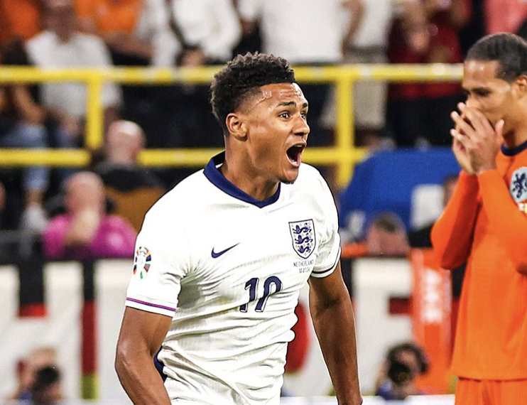 Explosion de joie de Ollie Watkins après son but victorieux face aux Pays-Bas avec l’Angleterre Euro 2024