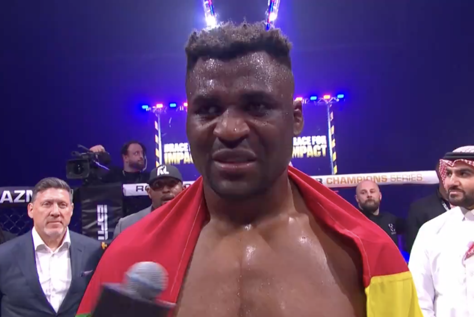 PFL : Francis Ngannou dédie sa victoire contre Ferreira à son fils Kobe