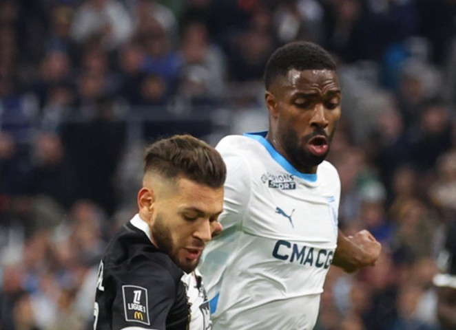 Ligue 1 : L'OM freiné par un Angers héroïque malgré les expulsions