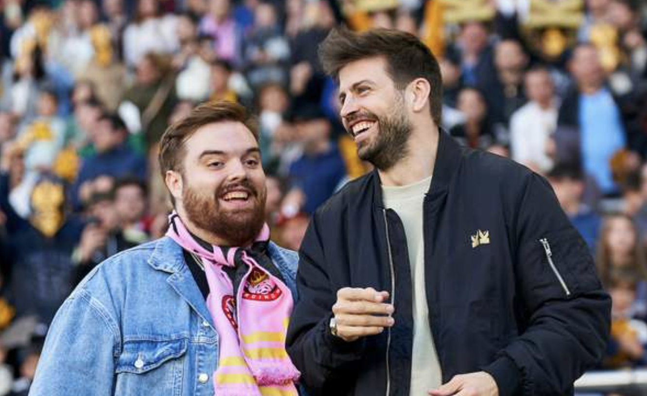 Ibai et Gérard Piqué avec le sourire 