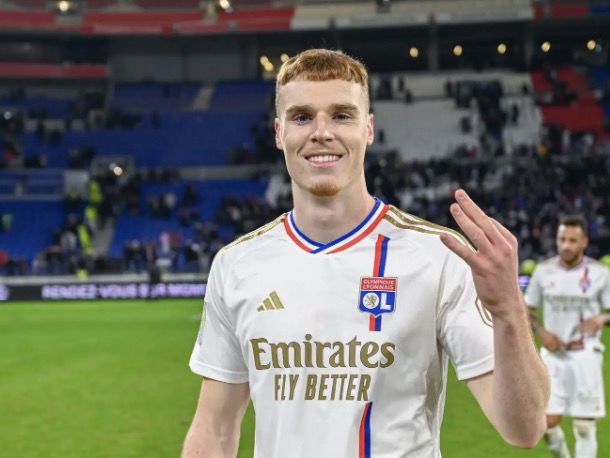 Mercato : la Juventus met le cap sur Jake O'Brien de l'OL