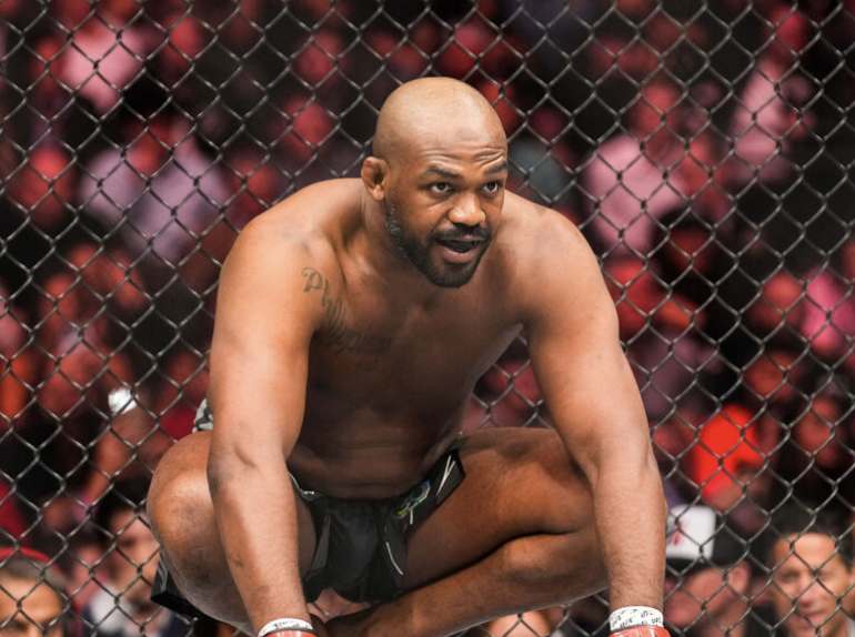 UFC 309 : Jon Jones répond aux provocations de Stipe Miocic avant leur combat