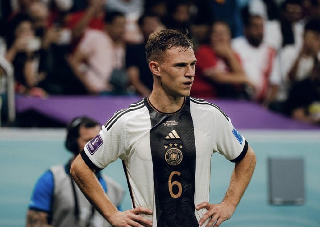 Joshua Kimmich concentré avec l’équipe nationale de l’Allemagne