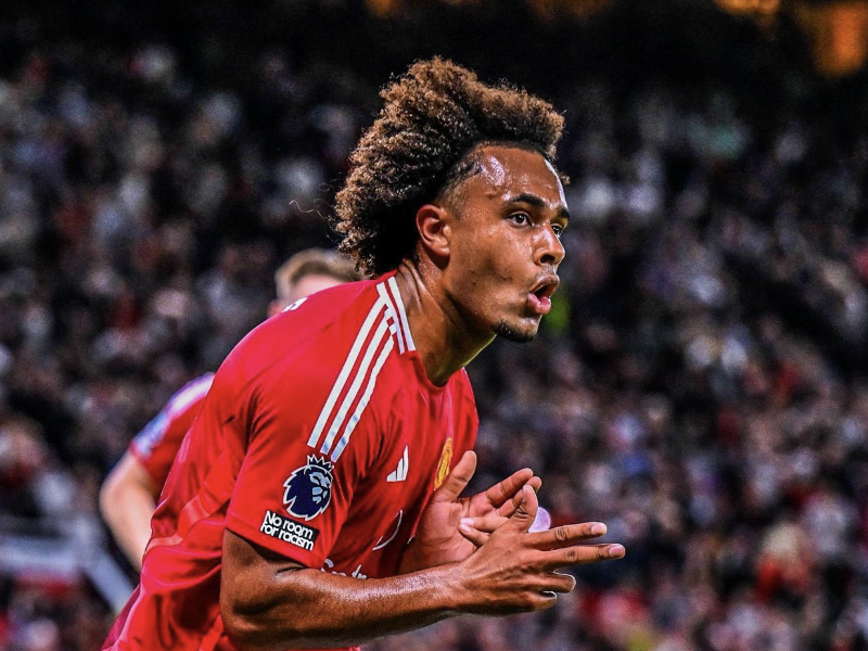 Premier League : Joshua Zirkzee, le nouveau sauveur de Manchester United face à Fulham