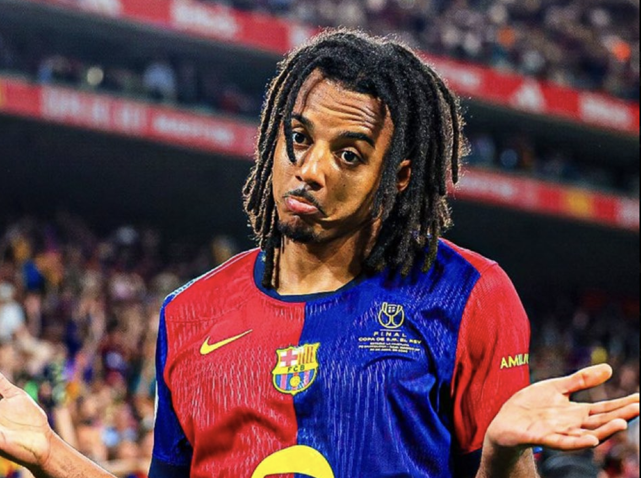Jules Koundé célèbre son but en finale de Coupe du Roi avec le FC Barcelone face au Real Madrid