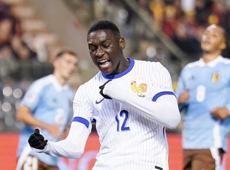 Kolo Muani signe un doublé et redonne l'avantage aux Bleus contre la Belgique