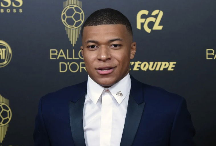 Kylian Mbappé à la cérémonie du Ballon d’Or lors de l’année 2023