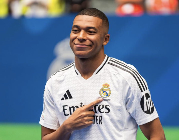 Kylian Mbappé avec le Real Madrid 12 août 2024