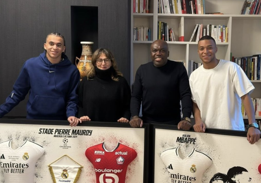La famille Mbappé reunie pour fêter Noël