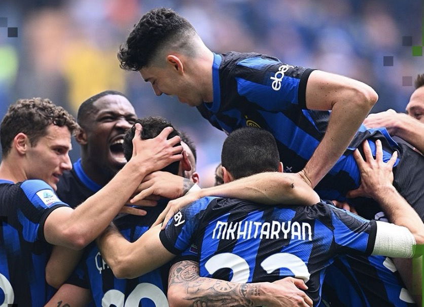 Les joueurs de l’Inter Milan qui célèbrent leur victoire face au Torino en Serie A