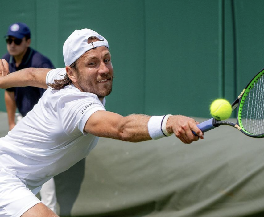 Lucas Pouille revers wimbledon 2024