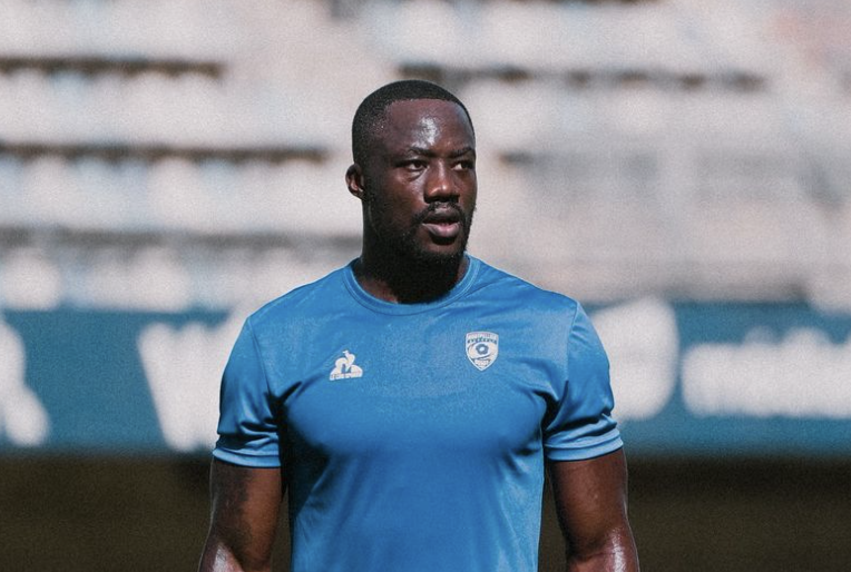 Madosh Tambwe avec Montpellier Hérault Rugby à l’entraînement 