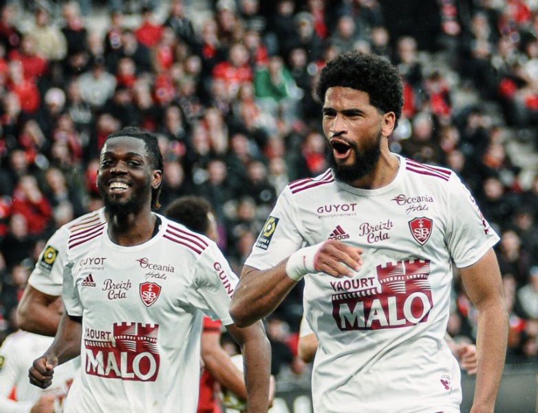 Mahdi Camara qui célèbre son but face à Rennes avec Brest en Ligue 1