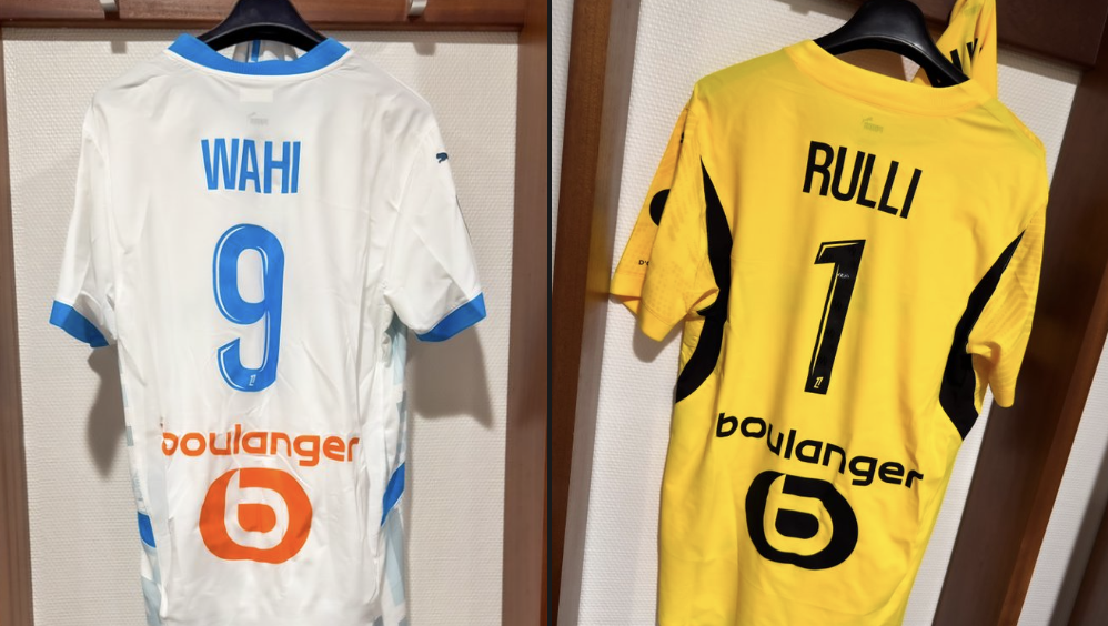 Maillot de Wahi et de Rulli dans le vestiaire de l’OM face à Brest en Ligue 1