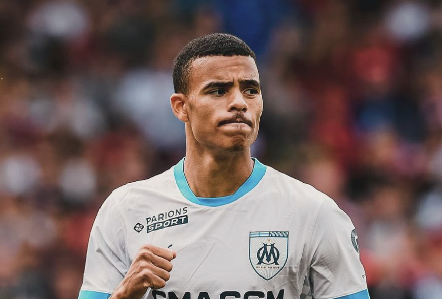 Mason Greenwood célèbre son doublé avec l’OM face au Stade Brestois en Ligue 1