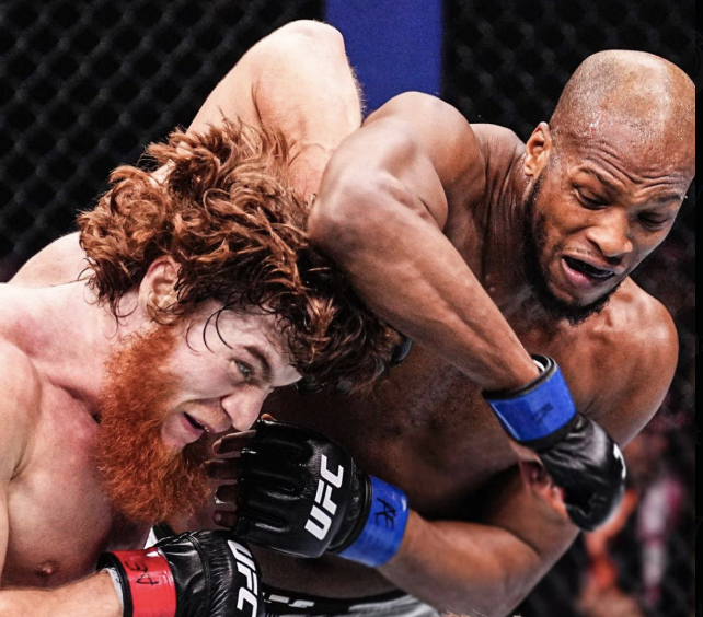 Michael Page attrape Sharaputdin Magomedov à l’UFC Fight Night 250