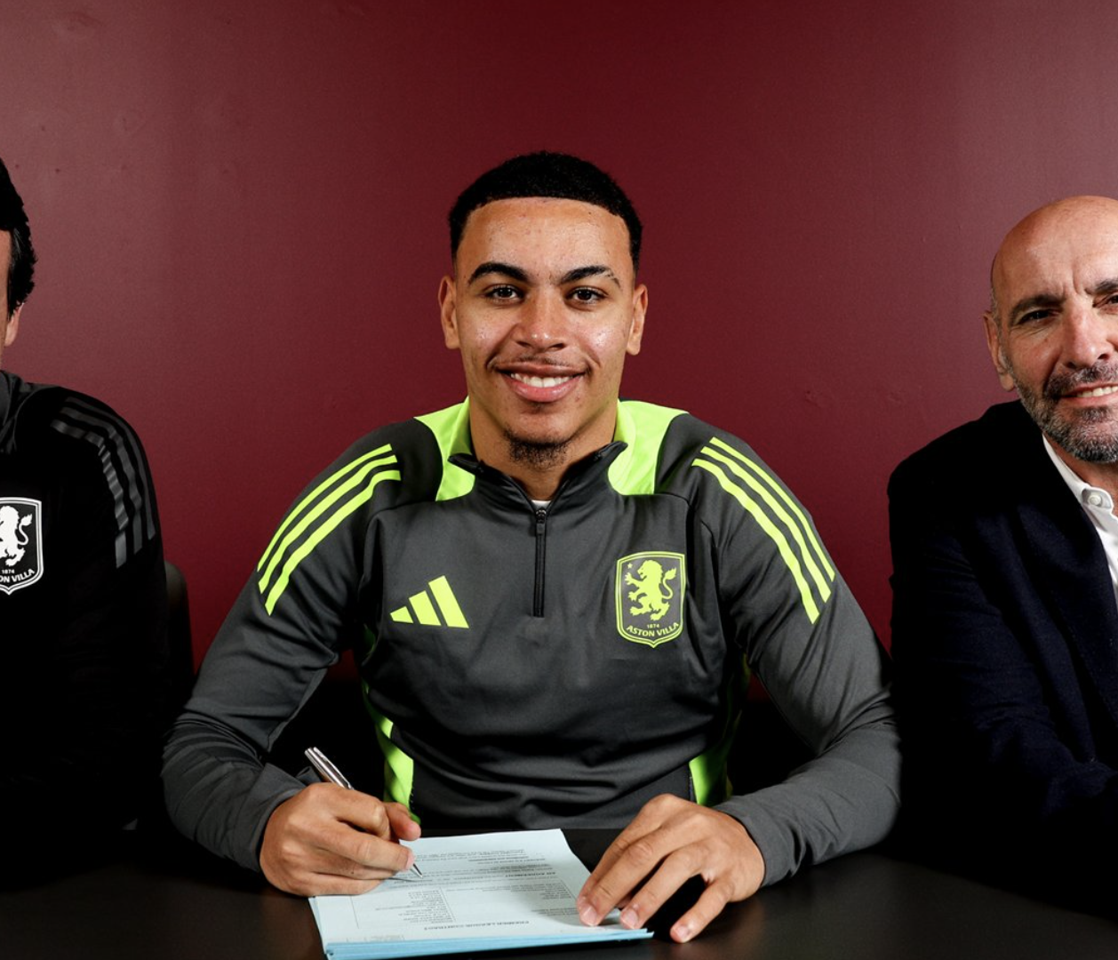 Morgan Rogers prolonge à Aston Villa jusqu’en 2030