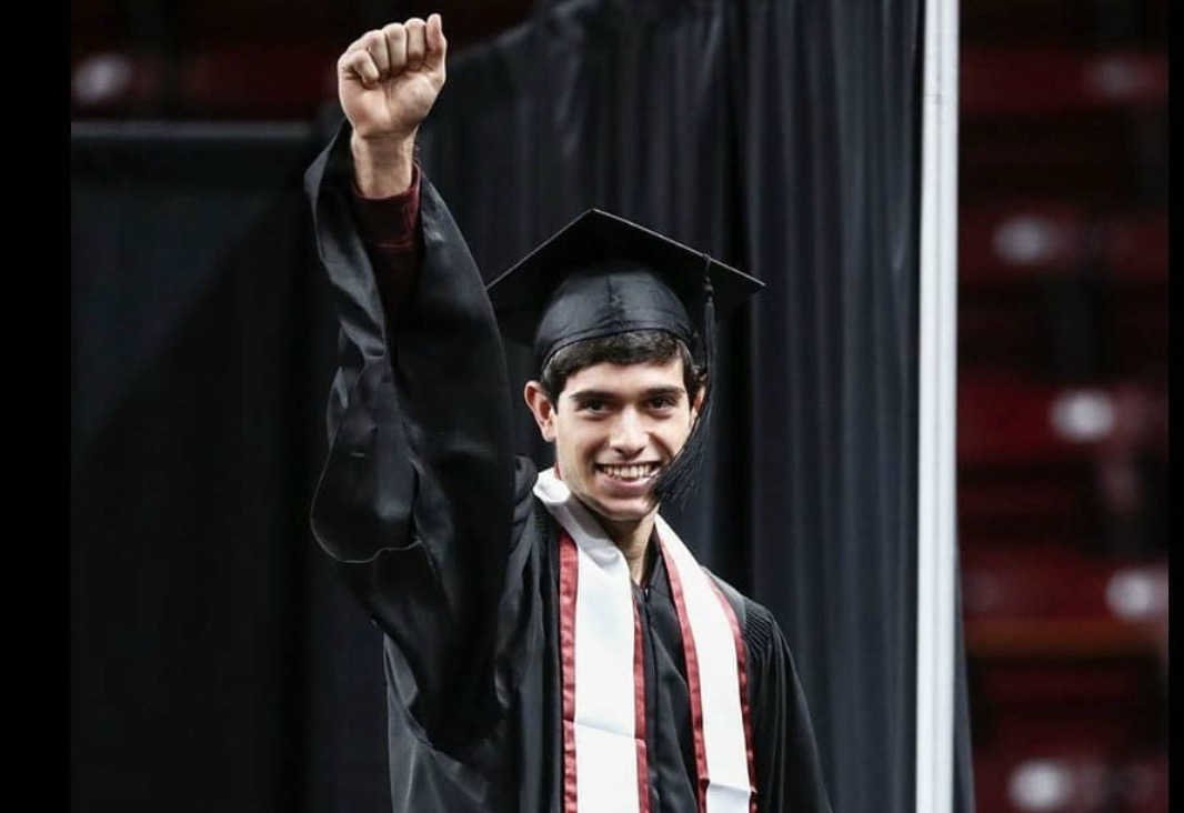 Nuno Borges diplômé à l’université du Mississippi