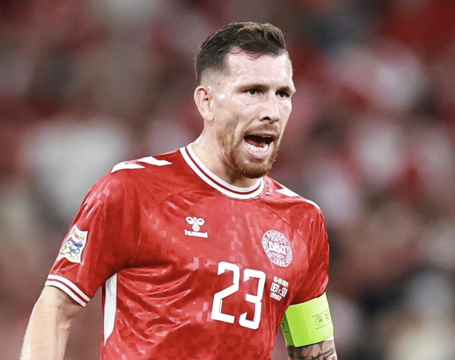 Pierre-Emile Hojbjerg capitaine du Dannemark face à la Suisse en Ligue des Nations