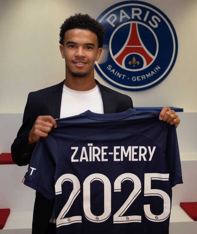 Signature contrat professionnel de Zaïre-Emery avec le PSG 