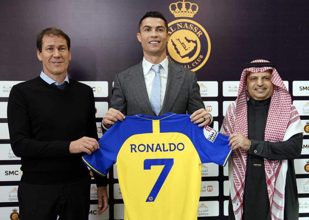 Signature de Cristiano Ronaldo à Al Nassr