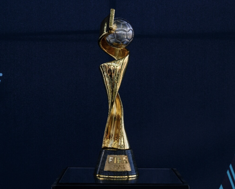 trophée Coupe du monde féminine de football de la FIFA