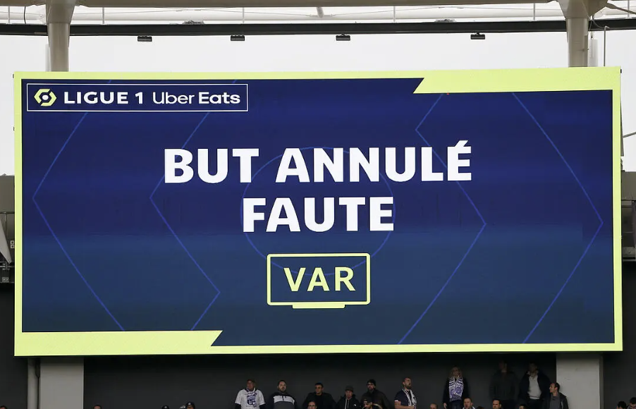Toujours pas de VAR en Ligue 2 pour la saison 2024-2025