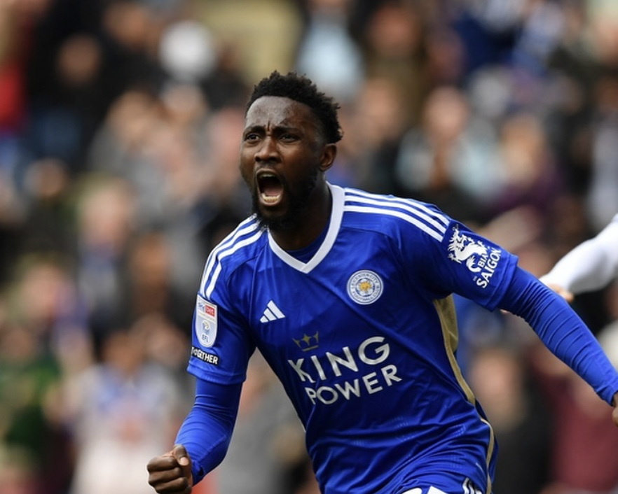 Wilfred Ndidi marque avec Leicester City